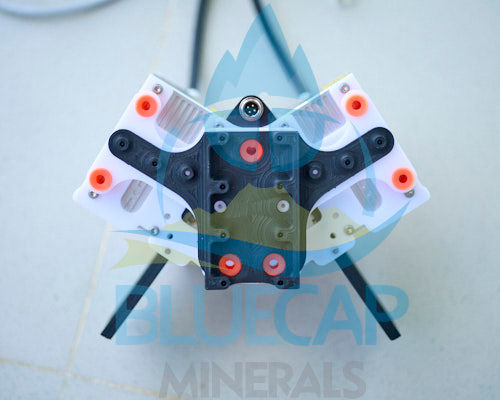 Underside photograph of the BlueCapLidar® R6F mounting plate and vibration-isolation points