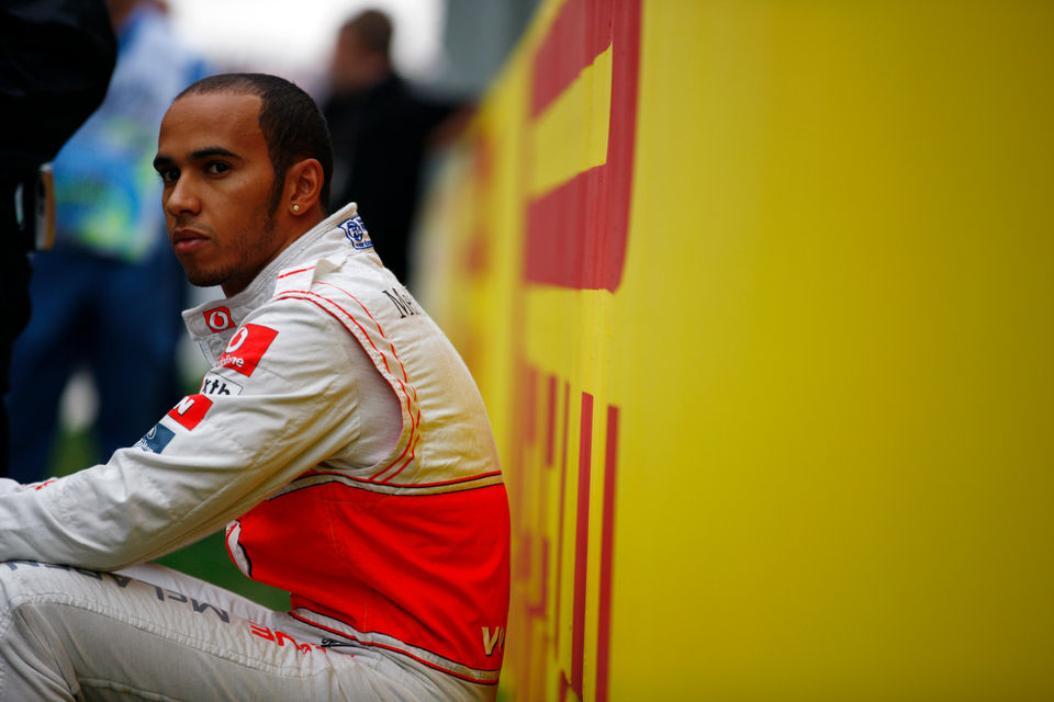 Lewis Hamilton par LAT Photographic - Wikipédia CC BY 3.0 <br>