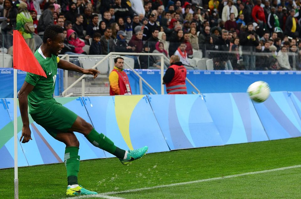 John Obi Mikel par Rovena Rosa/Agência Brasil - Wikimedia Commons CC BY 3.0 BR