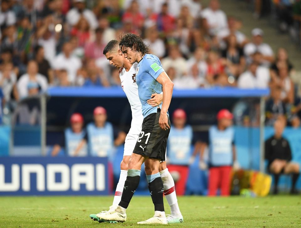 Ronaldo et Cavani par Anna Nessie (Soccer.ru) - Wikipédia CC BY-SA 3.0