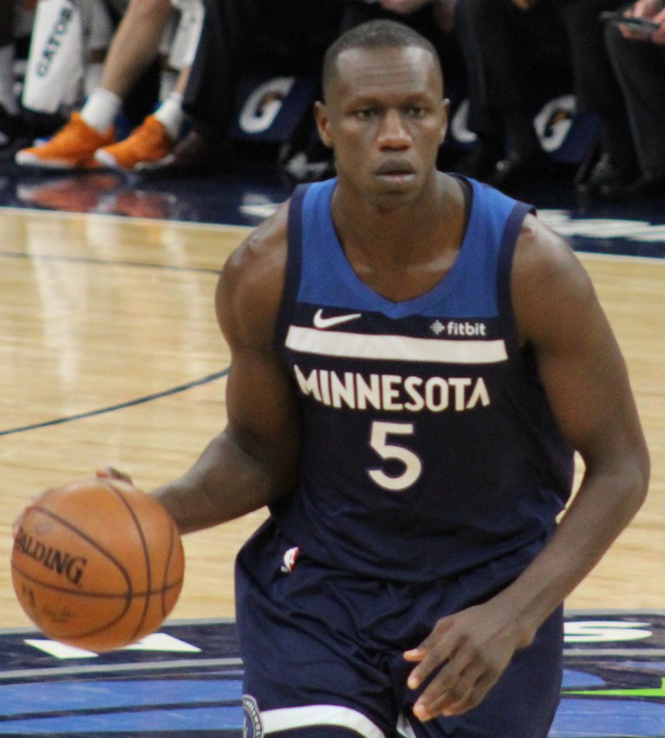 Gorgui Dieng par SusanLesch - Wikimédia Commons CC BY-SA 2.0