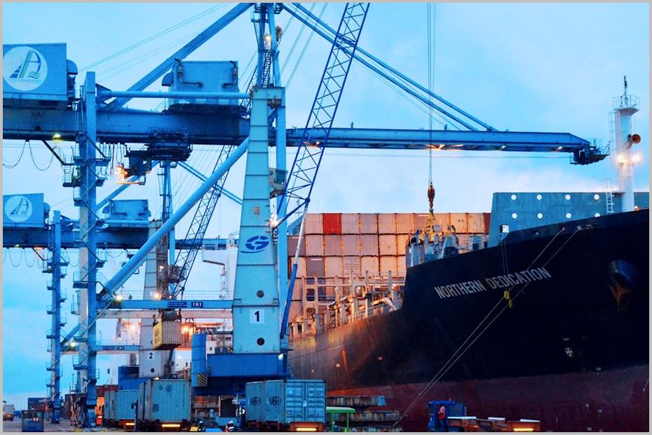 Le port autonome de Douala (PAD), c