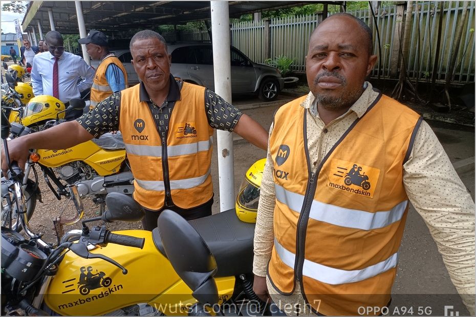 Quelques chauffeurs déjà recrutés par le projet MaxDrive. Photo: Ecclésiaste Deudjui /CC-BY