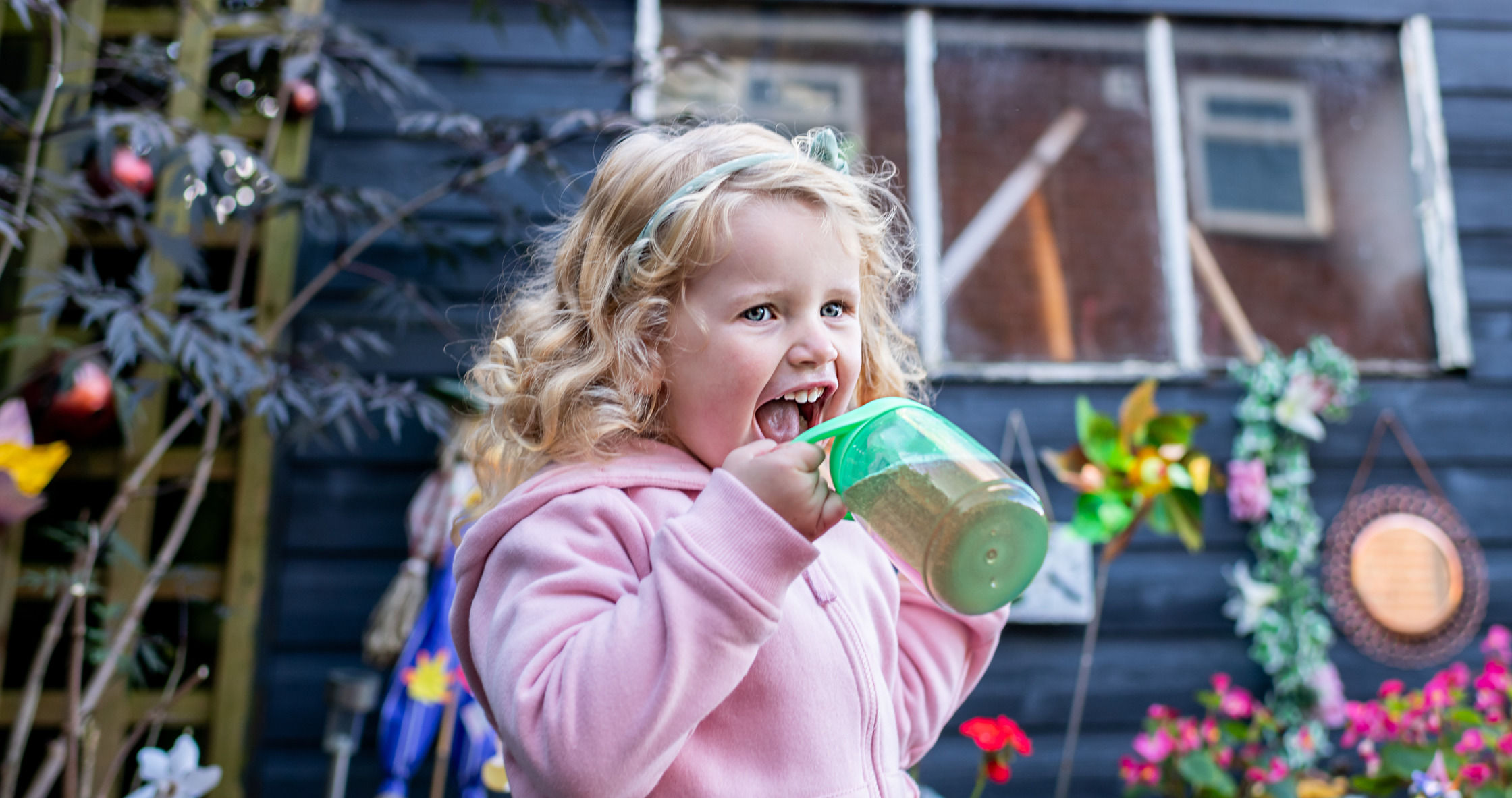  Sippy Cup for Baby Months 6+, Weighted Straw Non Spill Cup for  Toddlers, Baby Straw Cup with Handles, Spill-Proof, Leak-Proof Soft Spout  Cup 260ml, BPA Free : Baby