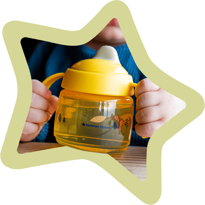 Vaso de aprendizaje para bebé Tommee Tippee Superstar Sippee 300 ml