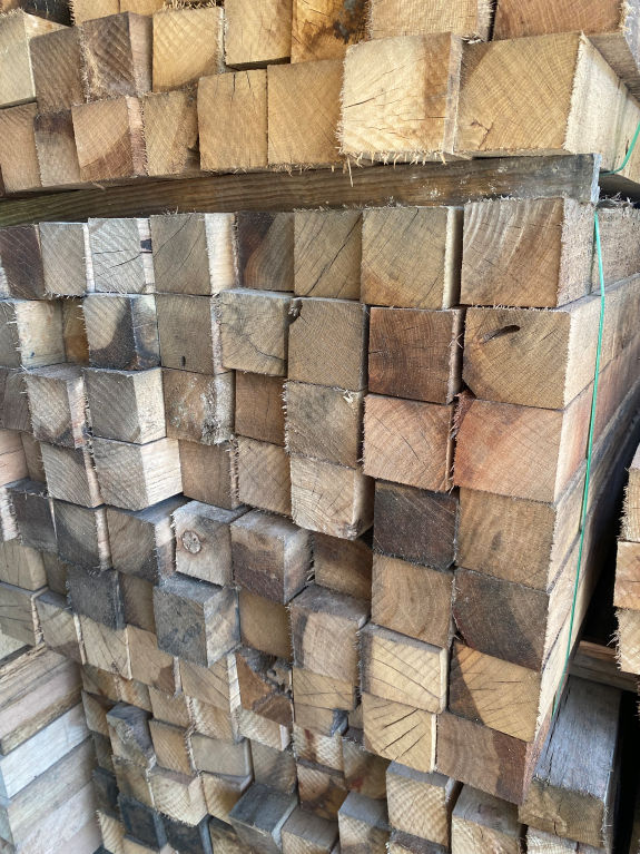 4" x 4" x 8' Rough Oak at Triple Son Wholesale Timbers Inc | Rough Oak ...