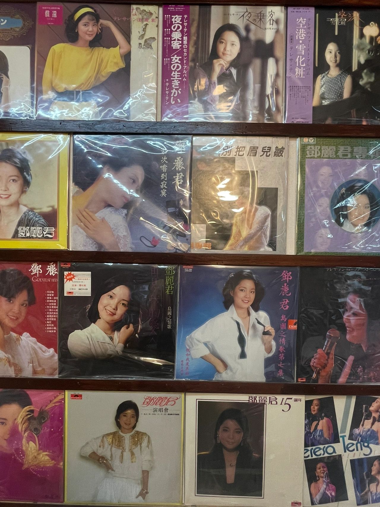 中文黑膠唱片死蠟區首版側標品相估價示意圖
