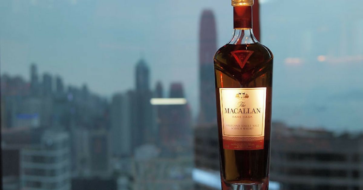 圖示說明威士忌 Into Neck (ITN) 完美液位的重要性