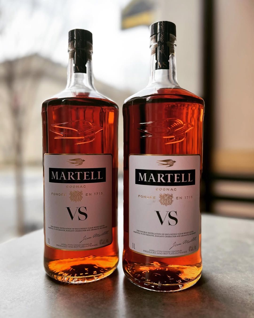 馬爹利 VS 金牌 Single Distillery 酒瓶