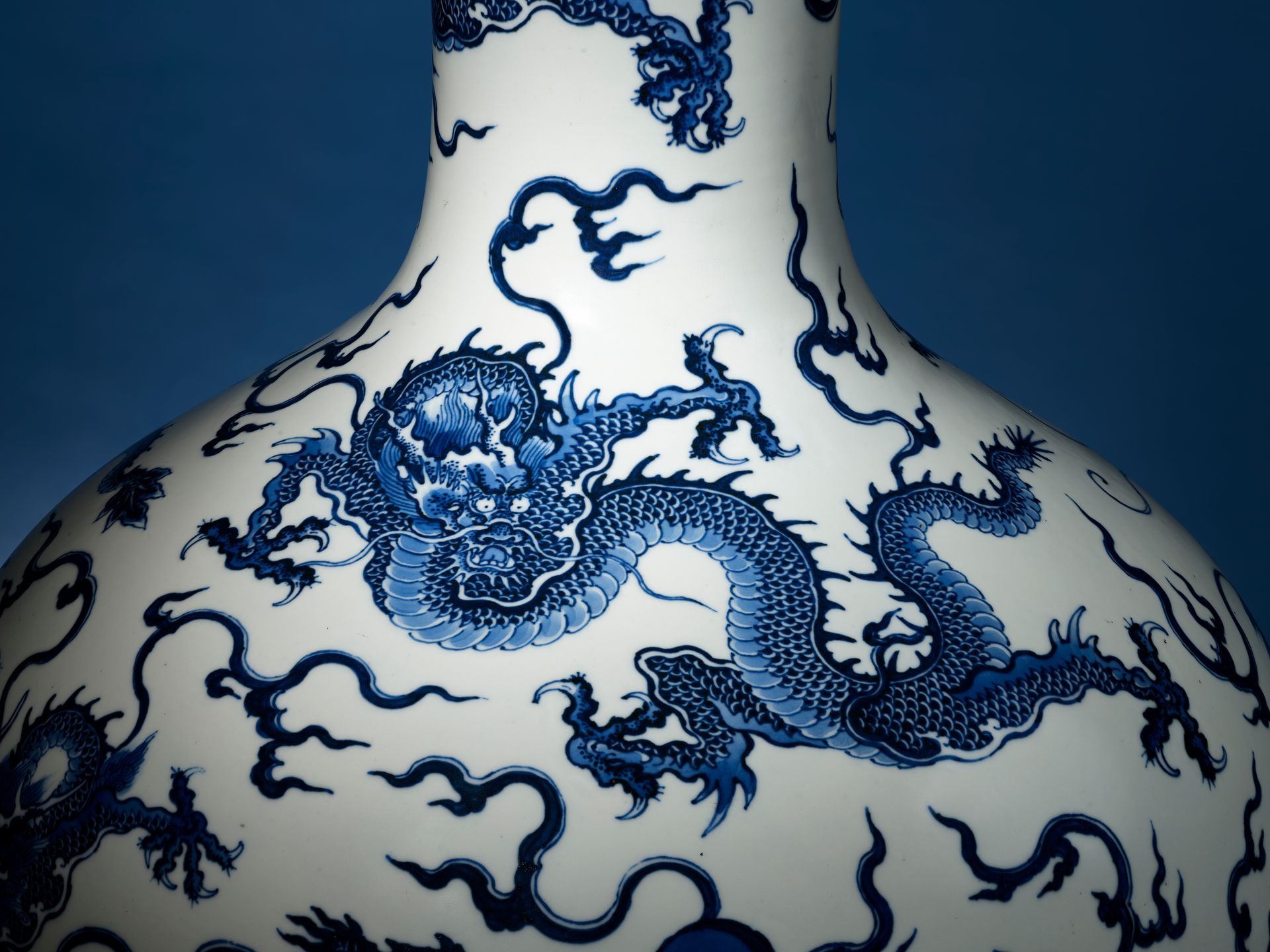 精緻的青花瓷器特寫