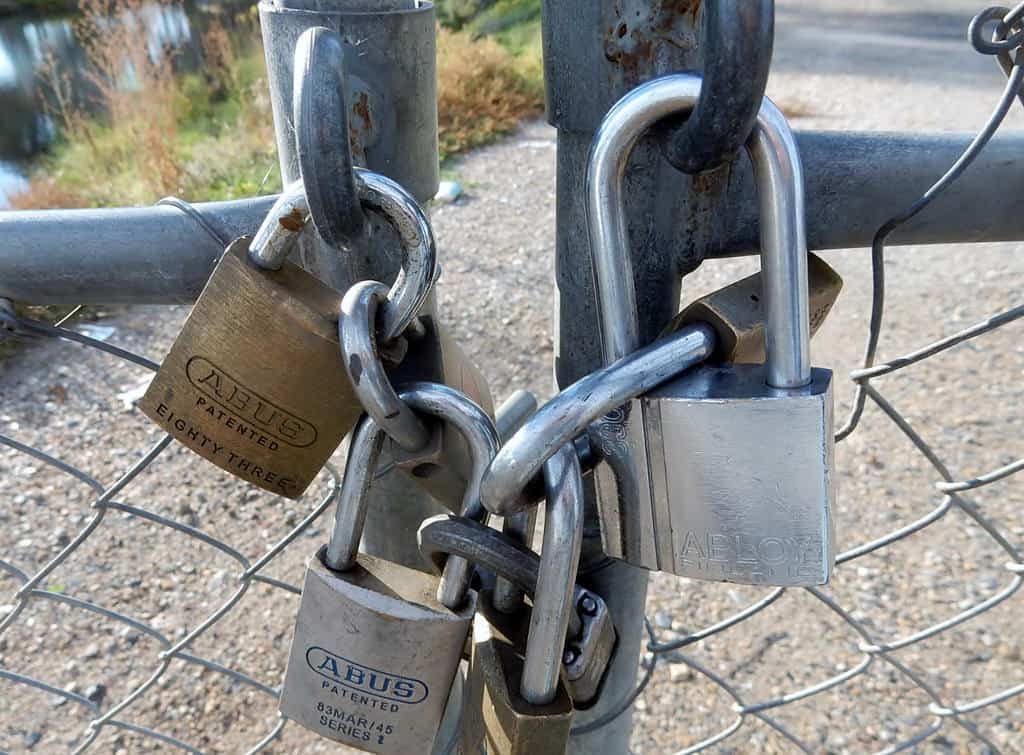MR Tampa Locksmith Inc