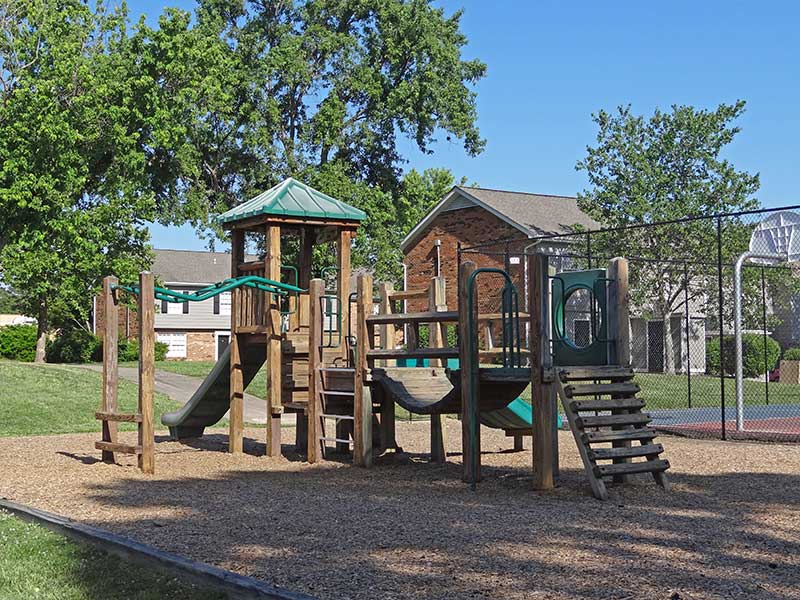 Seven Oaks Townhomes