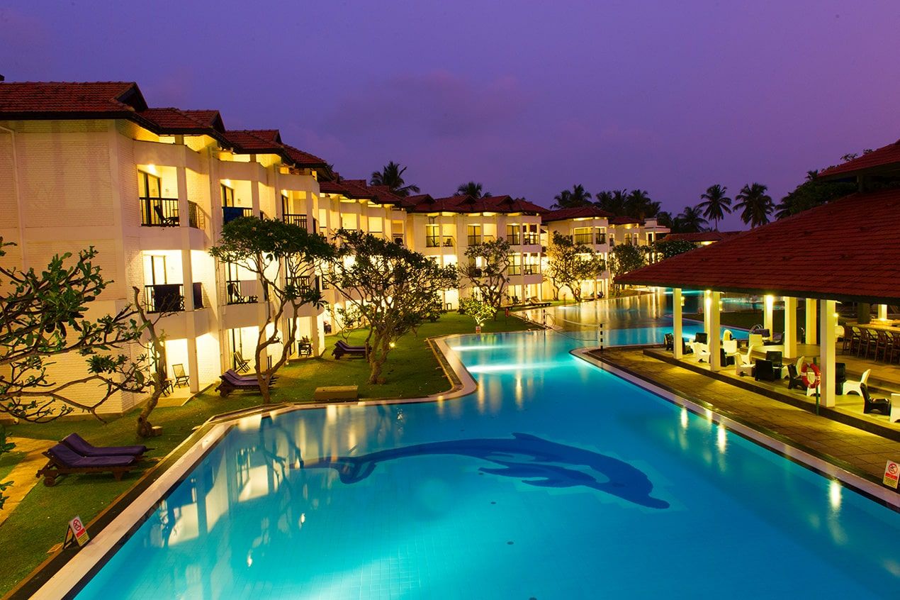 Luxury Beach Hotel in Negombo