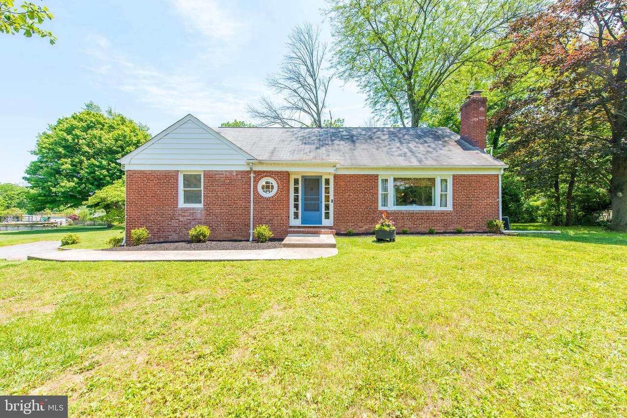 Corner House Realty