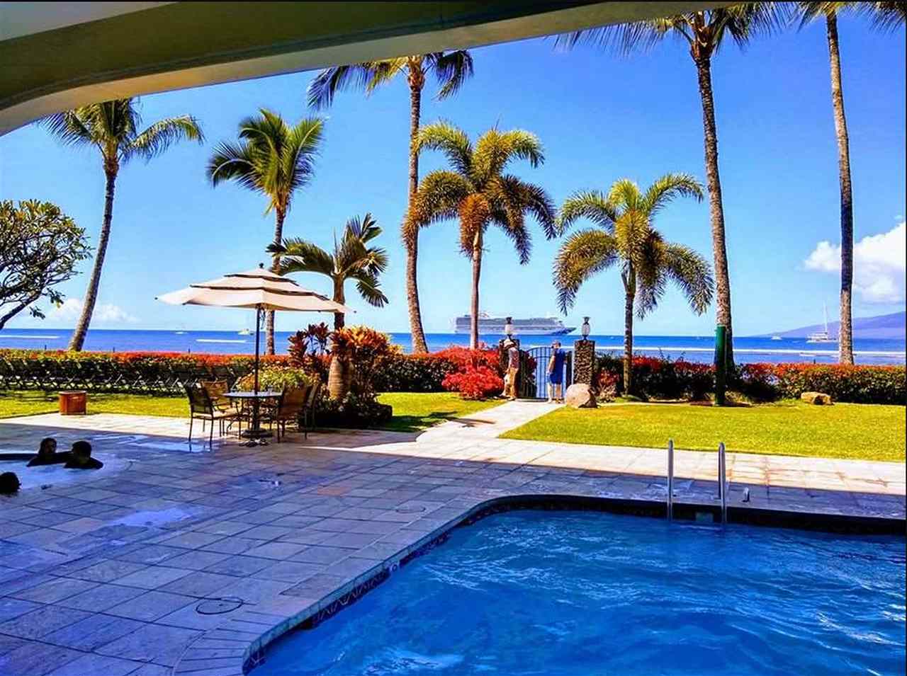 Maui Luxury Real Estate Team