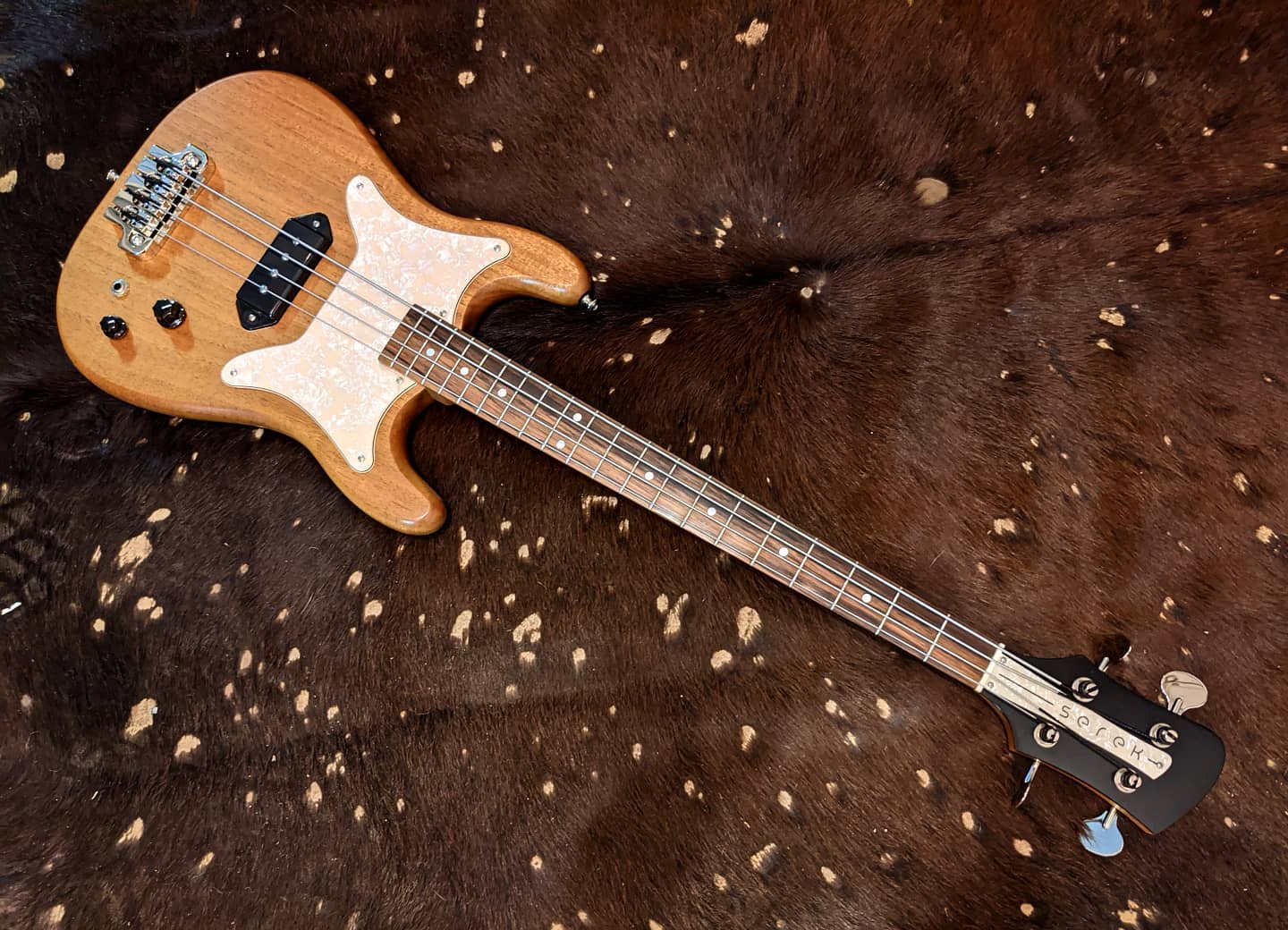 Serek Basses