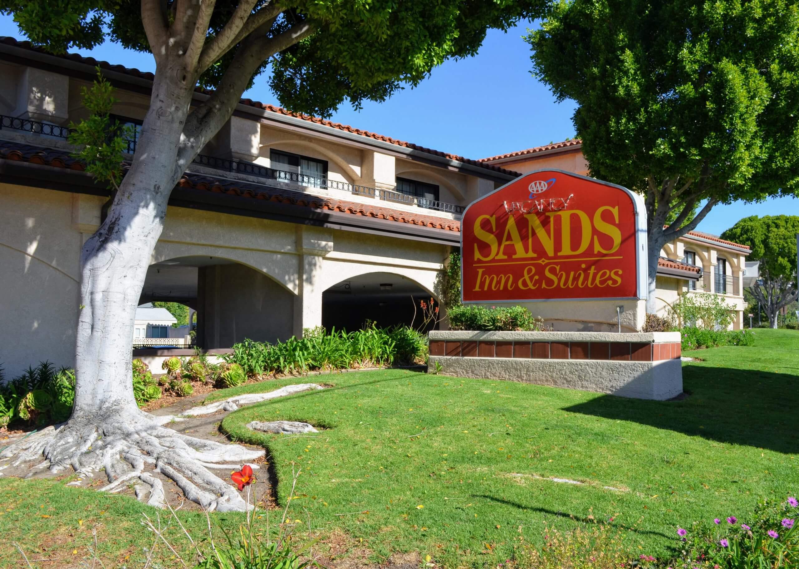 Sands Inn & Suites