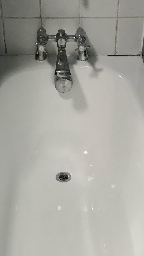 Miltons Bath Enamel Repair, Shower Tray Repair & Bath Re Enamelling Cambridge