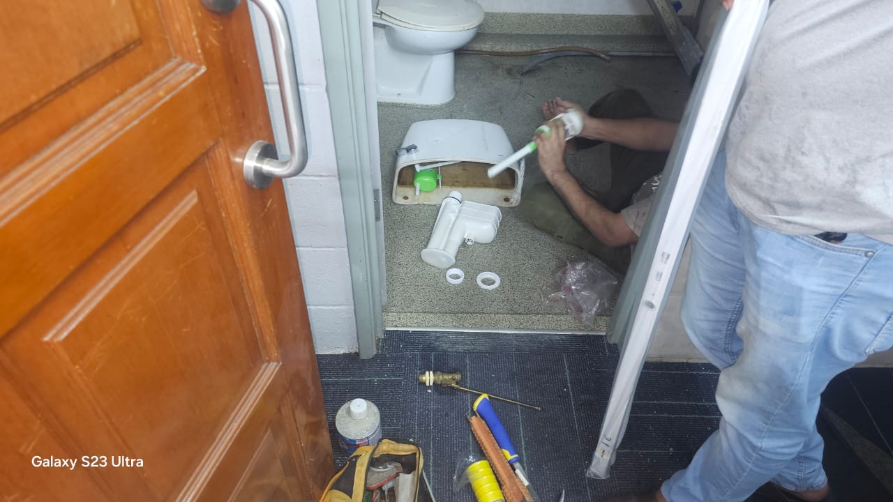 Lee Heng Plumbing Renovation Service (003185307-T)