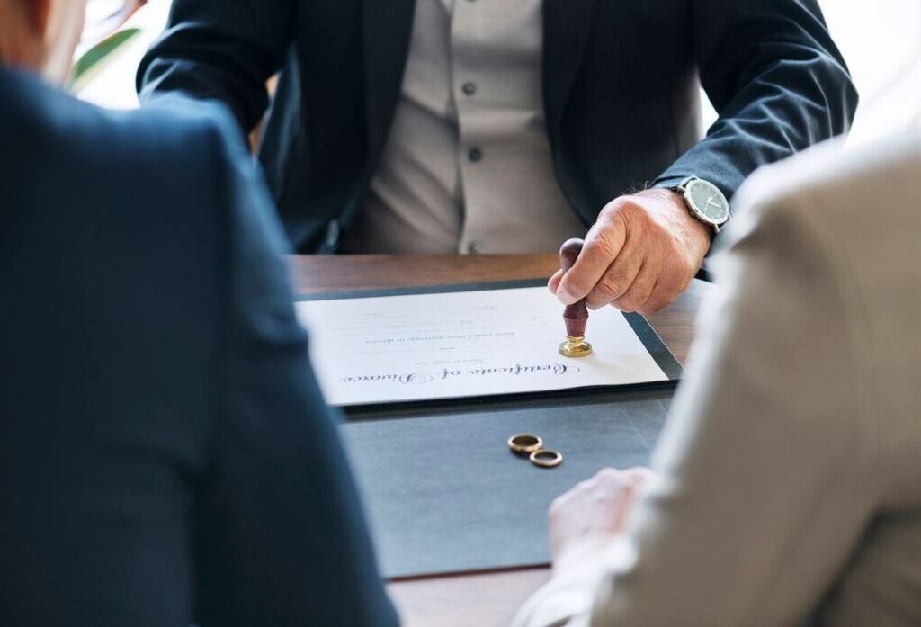 Divorce Lawyer Queens Aronov Family Law NY, P.C.