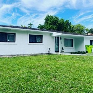 G&R Windows,Doors & Roofing