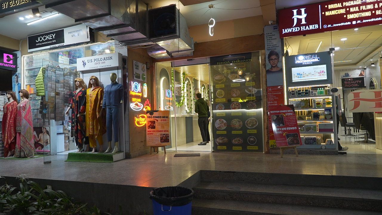 Noida Chaupati Multi Cuisine Restaurant