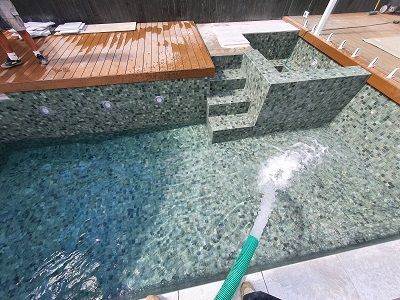 Diamond Pools