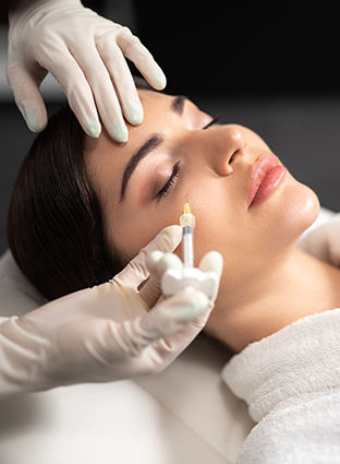Mirror By La Vita – Botox & Filler