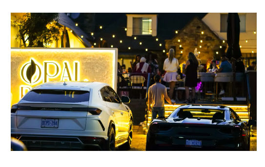 Boutique Banquet Hall and Restaurant in Oakville