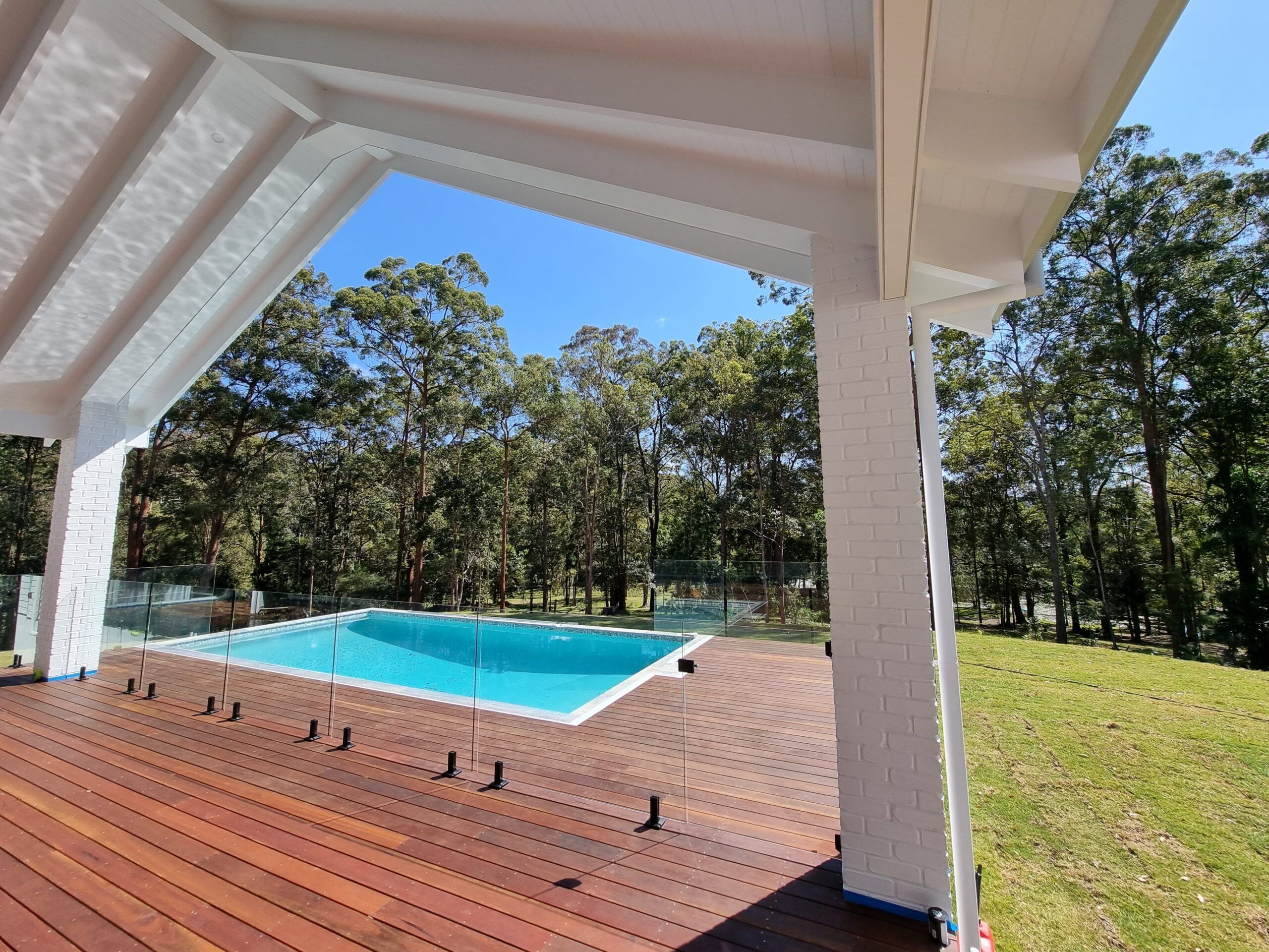 SWIM N POOLS AUS