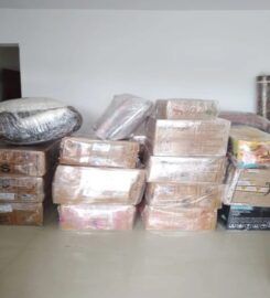 Piyanshi packers and movers