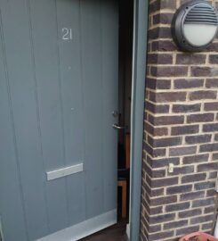 Lockvia