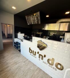 bu 'n' do (Burger & HotDogs)