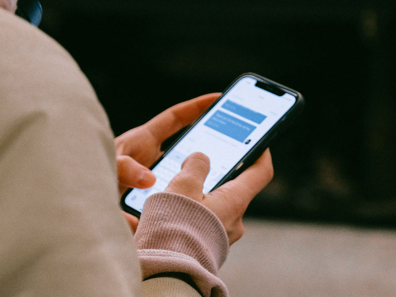 UAE bans social media for children under 15