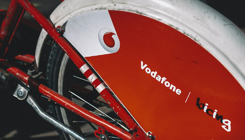 Vodafone Romania releases EasyTech autumn offer