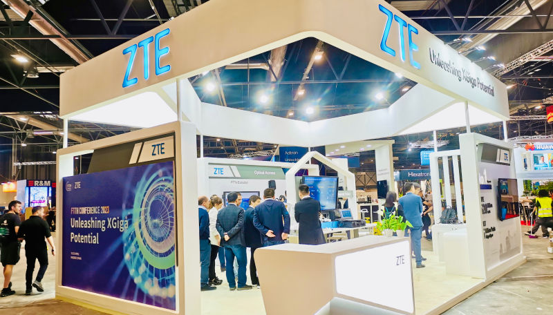 ZTE showcases end-to-end all-optical products and solutions at FTTH Conference 2023