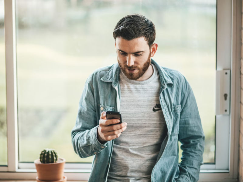 Italy's Ho Mobile offers returning clients free EUR 10 top-up