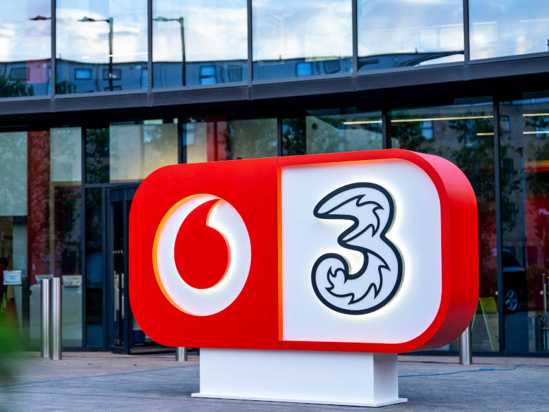 Improved mobile coverage could add GBP 6.6 bln to UK economy - VodafoneThree
