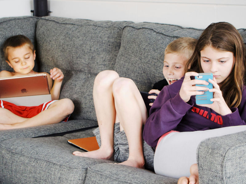 Spain to ban social media use for under-16s and criminalise 'algorithmic manipulation' - PM