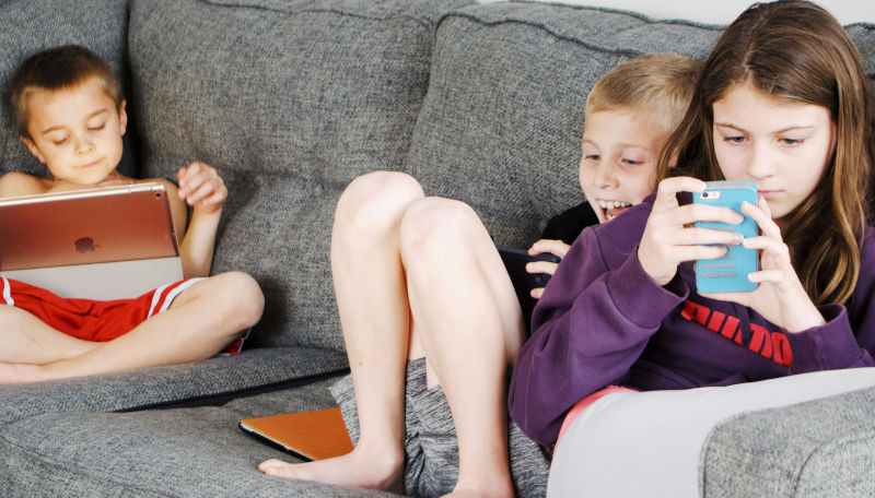 Danish govt secures agreement to enforce minimum age of 15 for social media