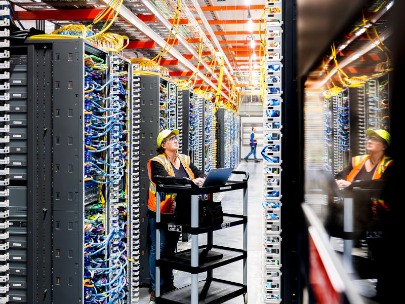 La Trobe University leads quantum-AI data centre energy project