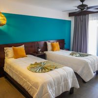 Premium Suite- Twin Bed