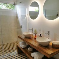 Mr Mishar Suite