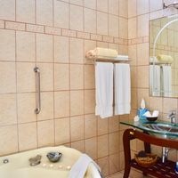 Bathroom - Junior Suite