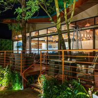 Bitzū Bar & Restaurant