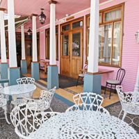 Bar y Terraza