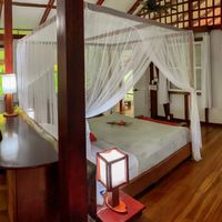 Suite Bungalow with Jacuzzi