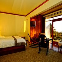 Jr Suite