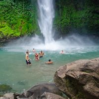 Canoa Aventura Arenal Volcano and La Fortuna Waterfall