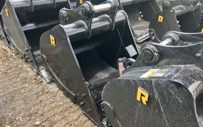 Tracey road equipment 189661 right front